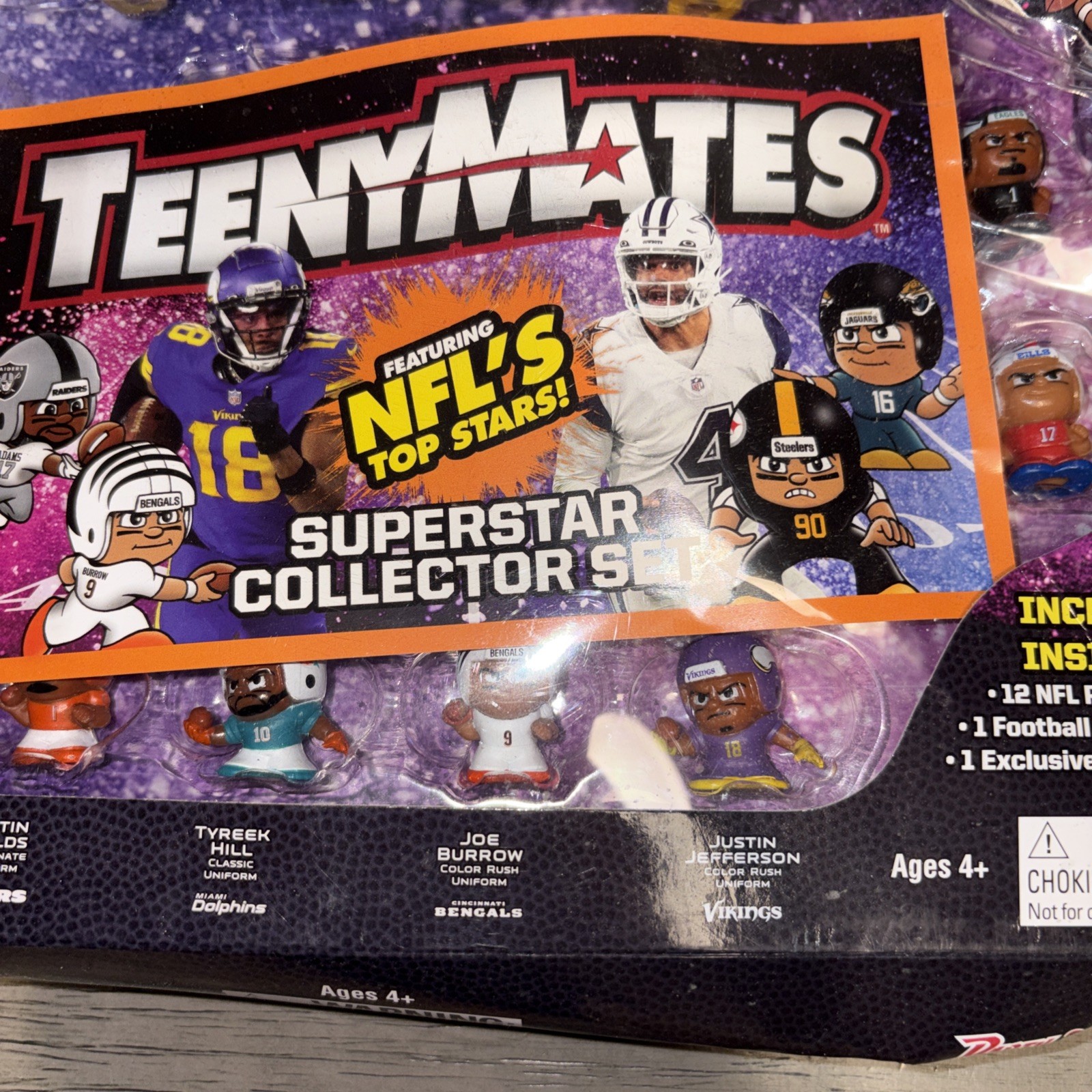 NFL Teenymates Player Figure 2023-24 Collector Set Brand New Sealed Damaged Box