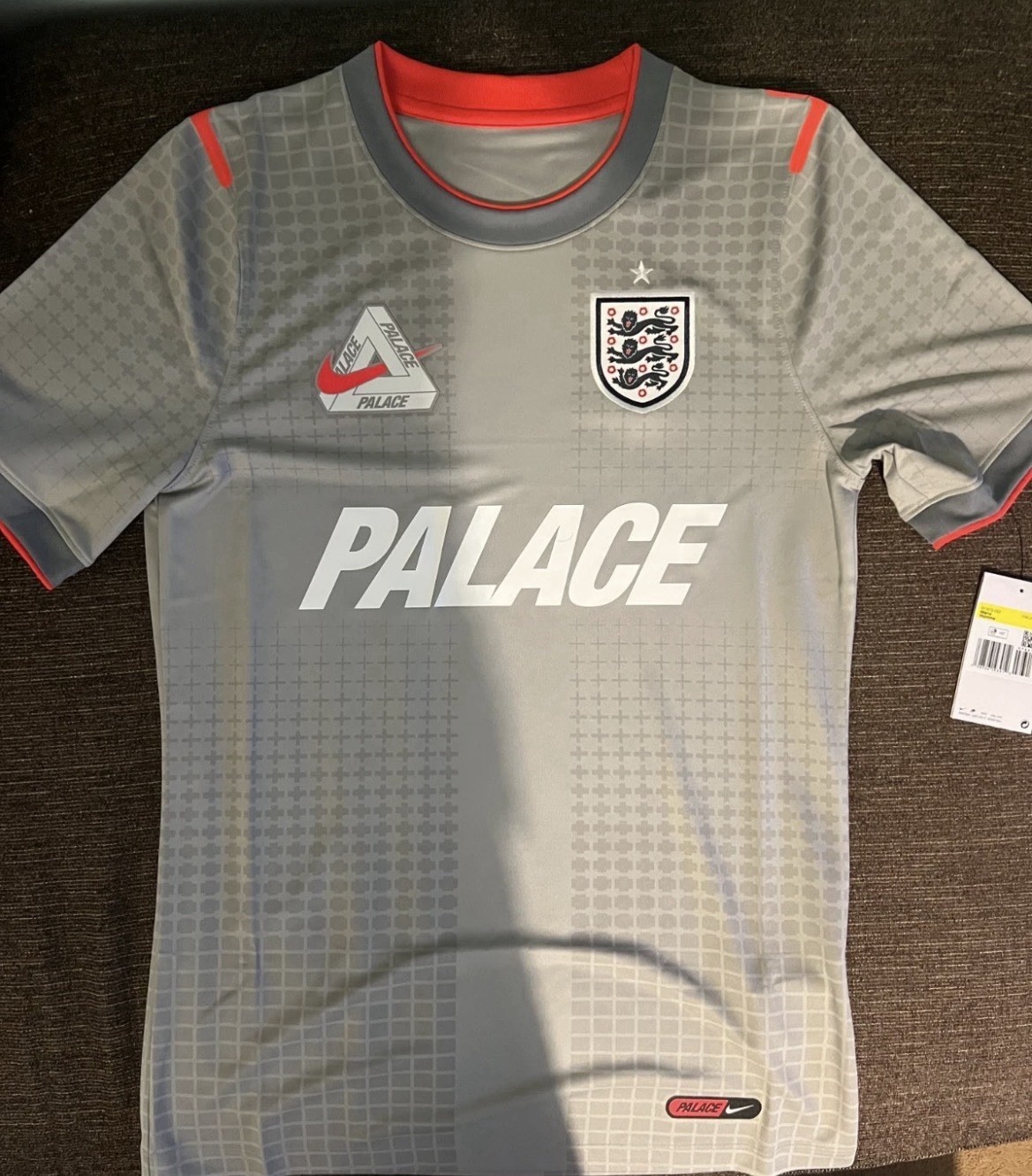 Palace x Nike England Dri-FIT Academy Pro Short Sleeve Football Top – Small