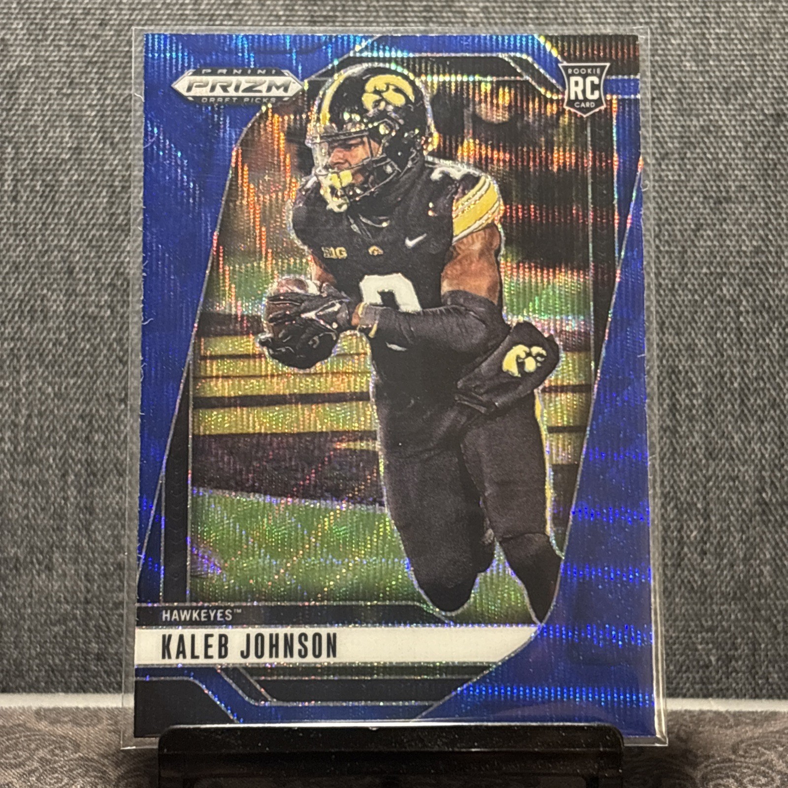 2025 Panini Prizm Draft Picks – Kaleb Johnson #38 Blue Wave Prizm 209/299 (RC)