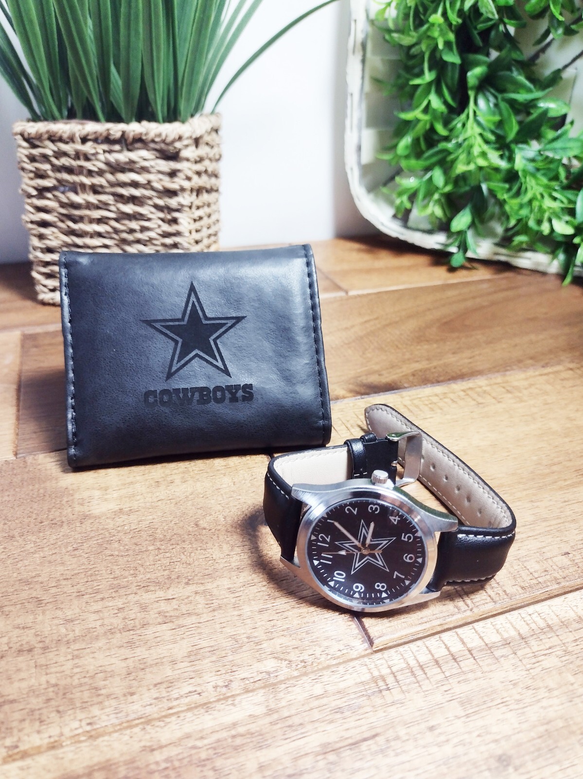 Dallas Cowboys – NFL – Black Watch & Wallet Gift Set – Free Shipping
