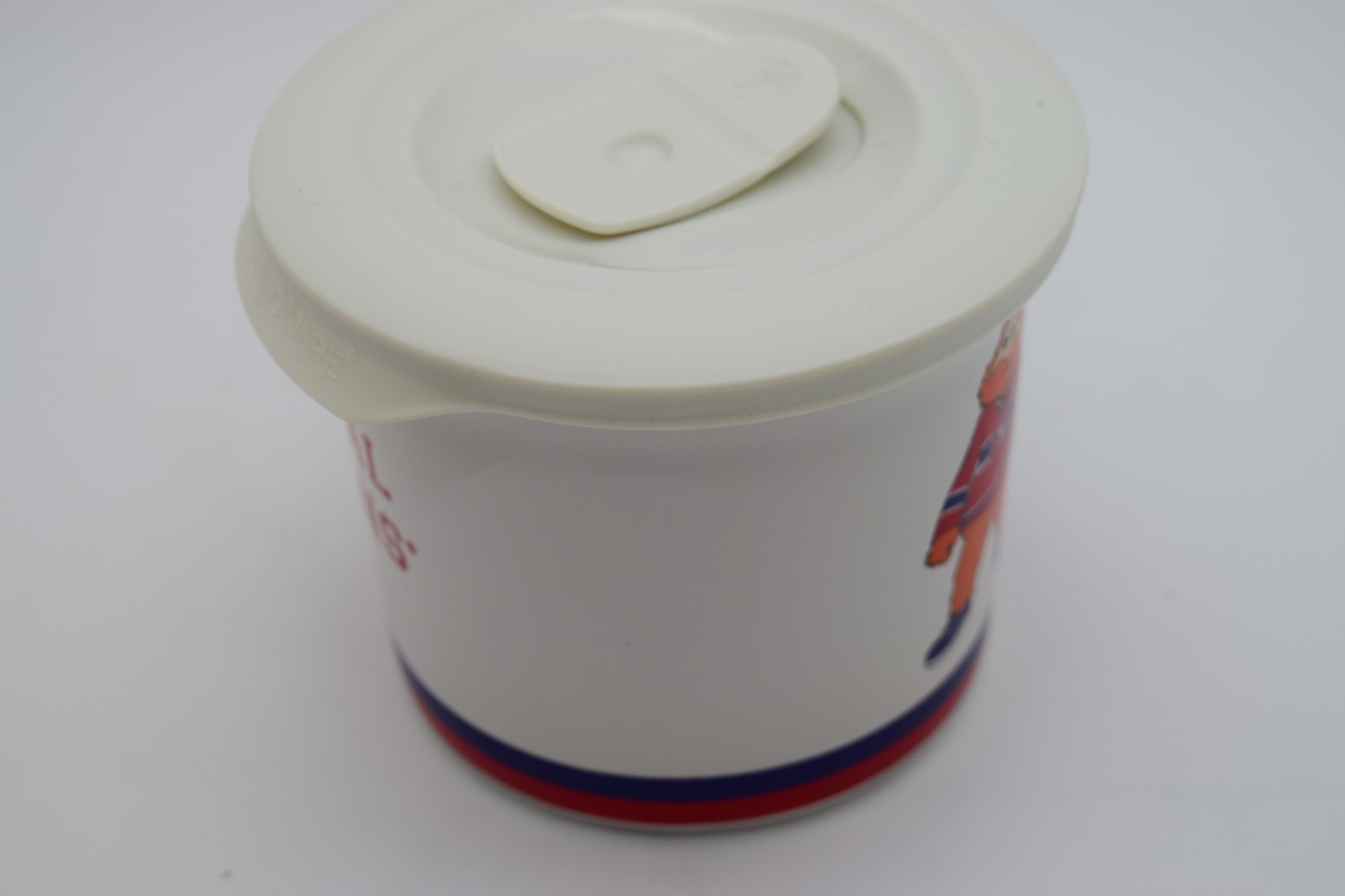 Montreal Canadiens Youppi Meal Mug 20oz CorningWare Lid NHL Mascot Soup Cup