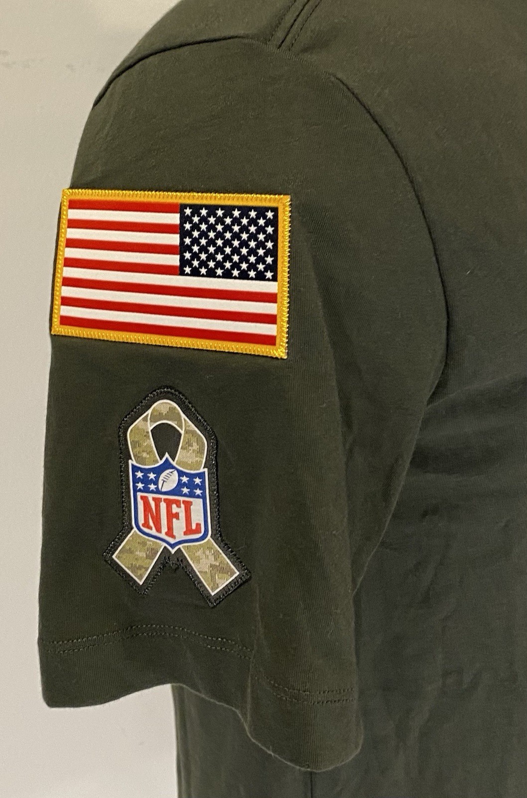 Philadelphia Eagles Nike Dri-Fit S Small T-Shirt Green Tee Salute to Service Men