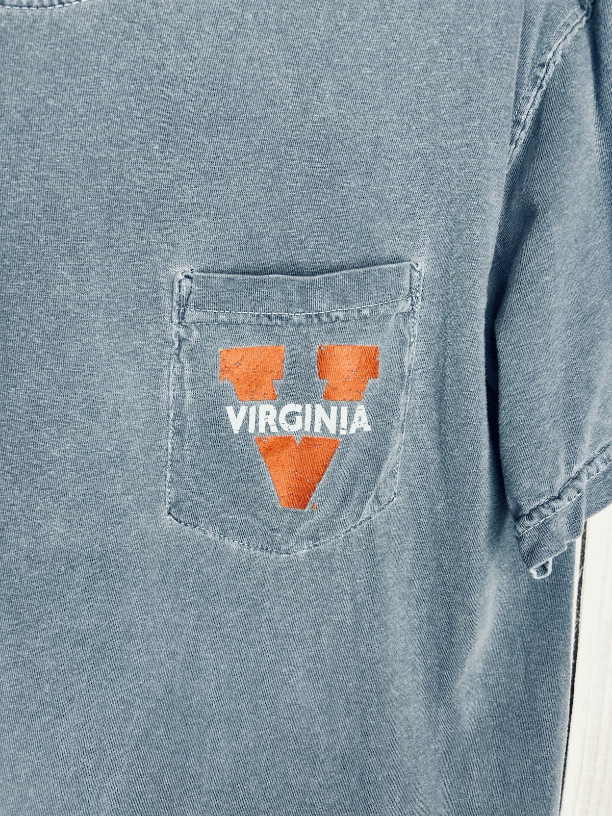 Comfort Colors University of Virginia T-Shirt Mens Sz M Distressed Slate Blue