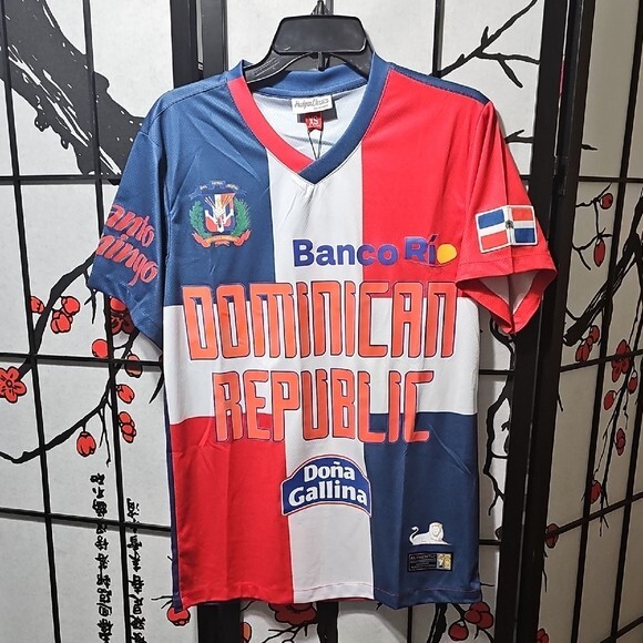 Dominican Republic Flag Soccer Jersey Size XS NWT