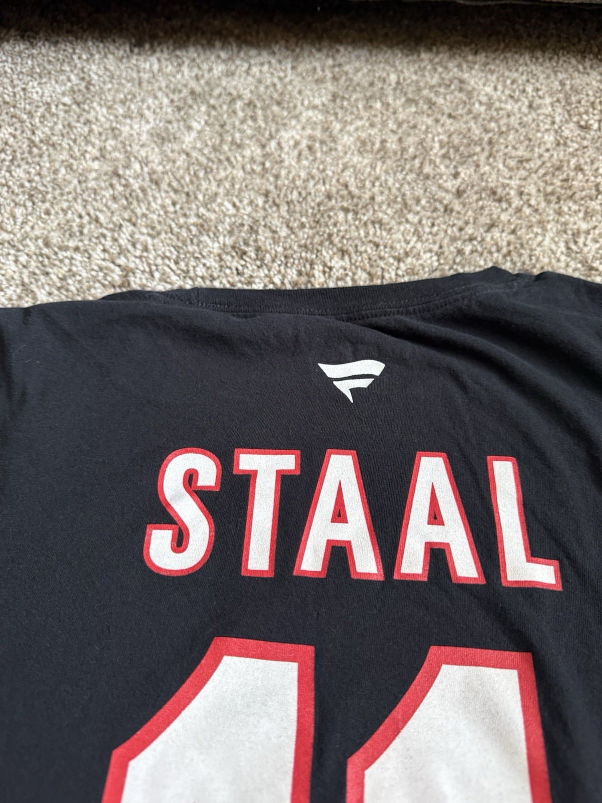 NHL Carolina Hurricanes Jordan Staal #11 T Shirt Fanatics Black Size Large