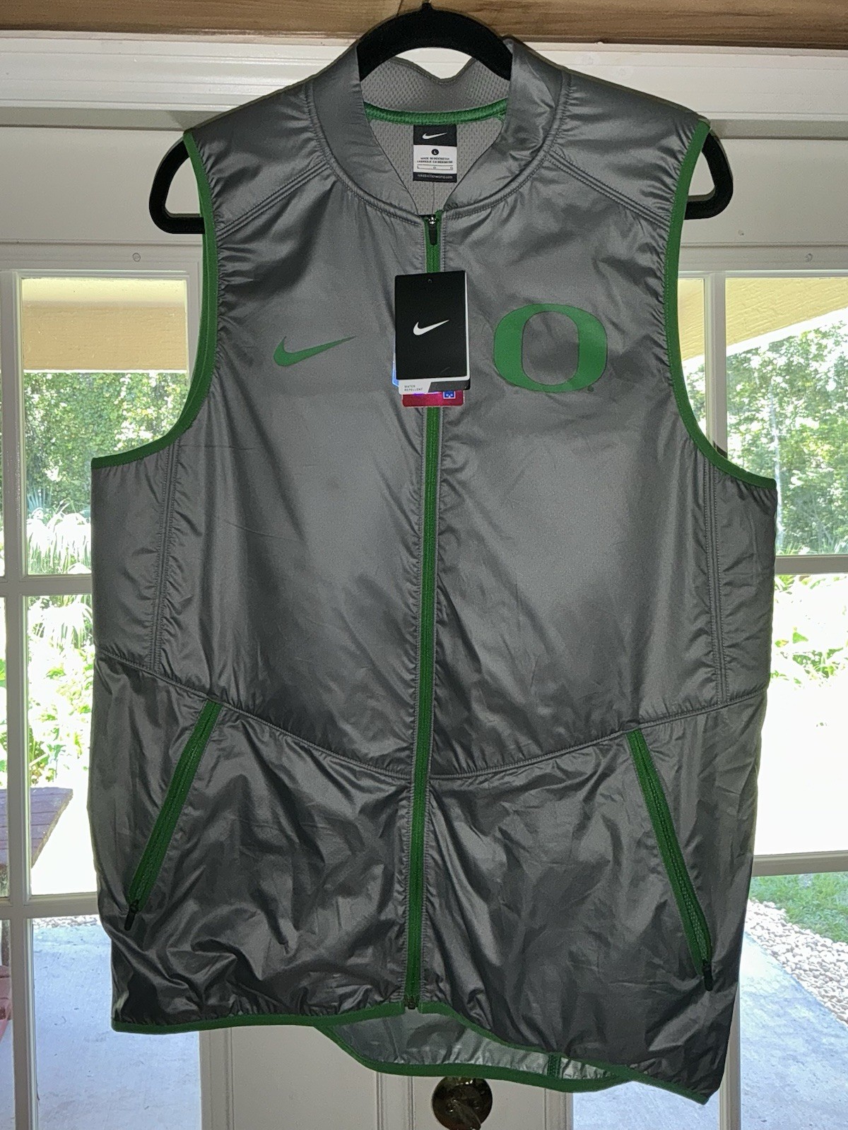 Oregon Ducks Water Repellent Vest Jacket Nike Steel Gray Green NCAA Men’s Large