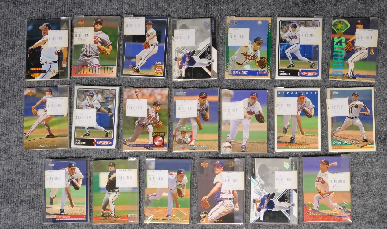 HUGE Greg Maddux Baseball Card Lot of (200) Braves HOF Unsearched Grab Bags READ
