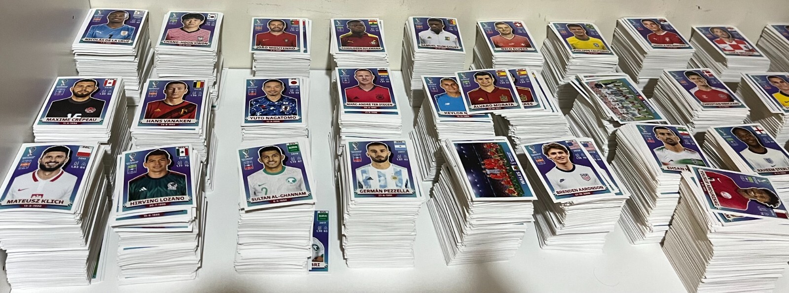 *YOU PICK* World Cup QATAR 2022 Panini Fifa Soccer Stickers – COMPLETE YOUR SET