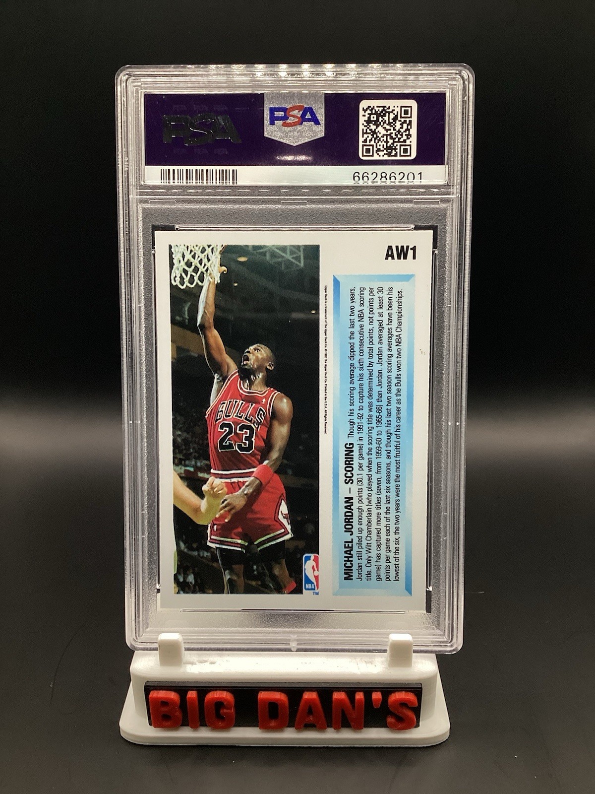 1992-93 Upper Deck – Award Winners Holograms Michael Jordan #AW1 PSA 8