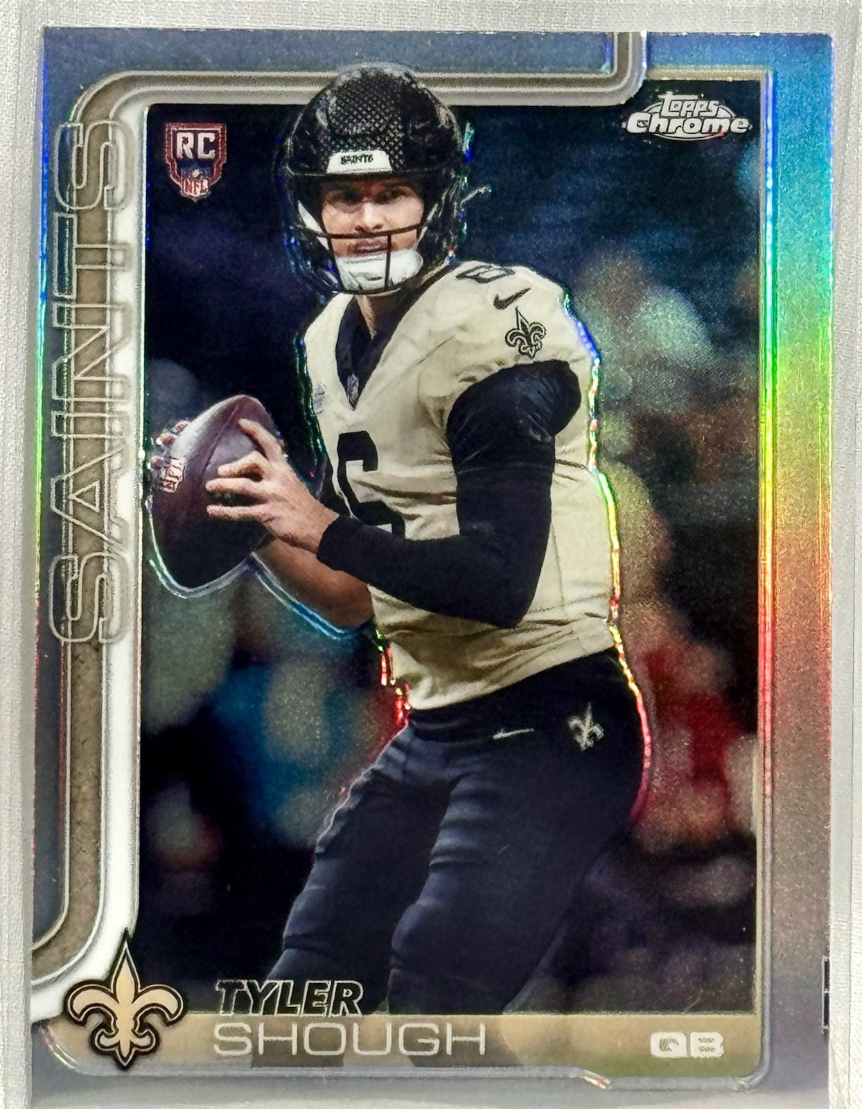 2025 Topps Chrome – Rookies Tyler Shough #398 Refractor (RC)