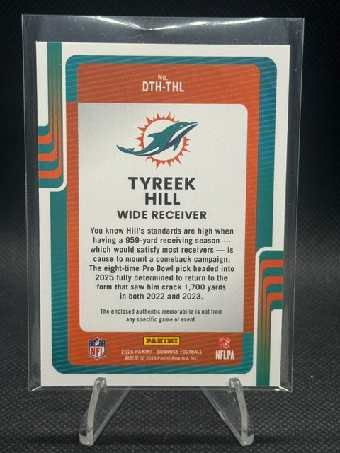 2025 Panini Donruss – Donruss Threads Tyreek Hill #DTH-THL (MEM)