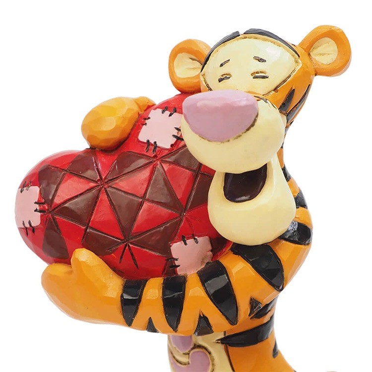 Disney Tigger Holding Heart Figurine 14.5cm (Enesco Disney Traditions, Resin)