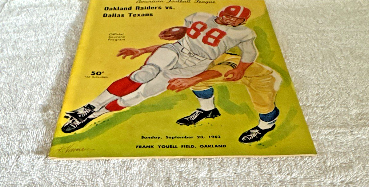 Vintage 1962 AFL Football Program Oakland Raiders vs Dallas Texans Al Davis 9-23