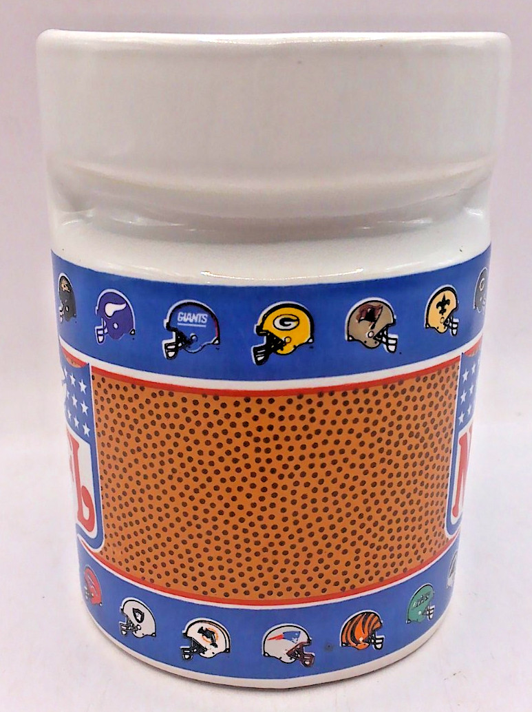 Vintage Official NFL Ceramic Football Helmets Graphic Coffee Mug, 8 Ounces
