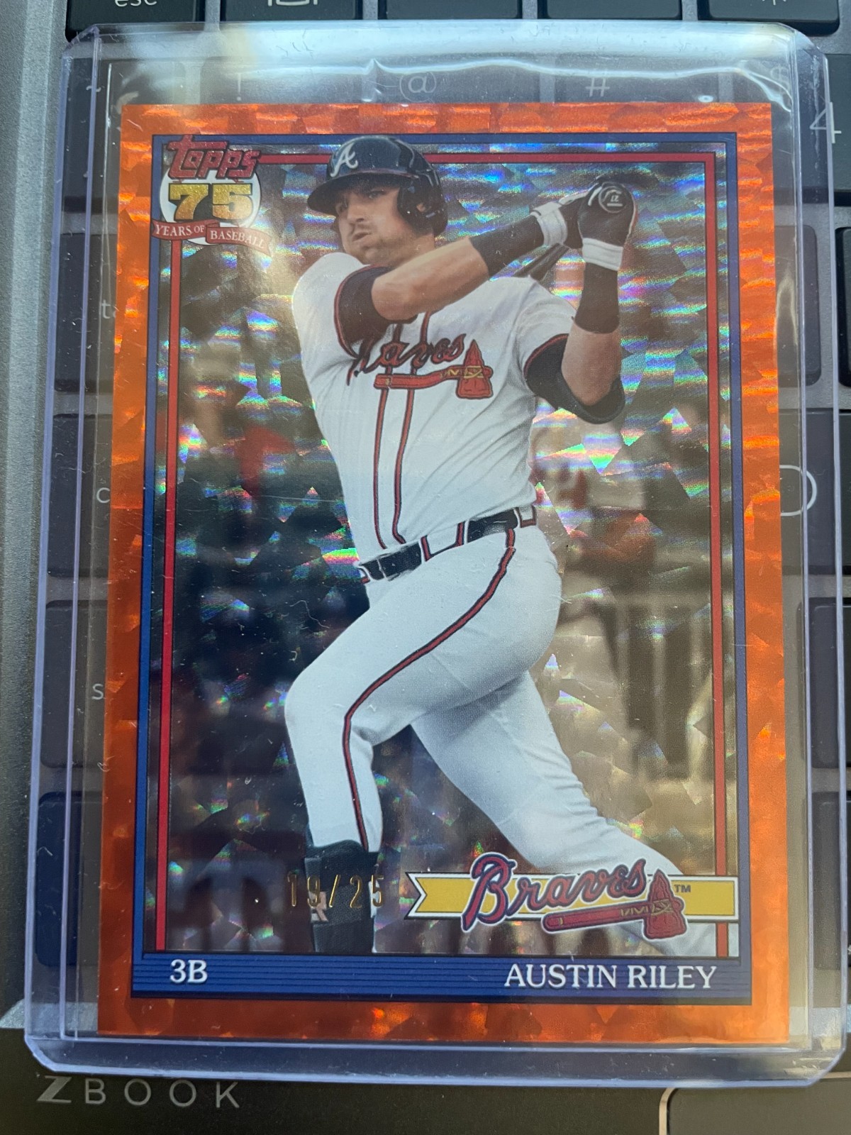 2026 Topps Series 2 Austin Riley – 1991 Orange Crackle Foil #/25 – 91B2-44 – SSP