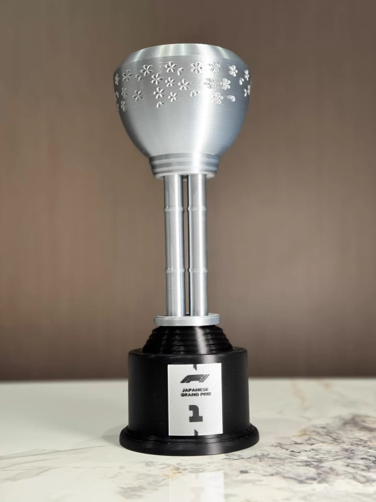 F1 Suzuka GP Trophy Model 1:3 Scale Collectible Display Decor Gift