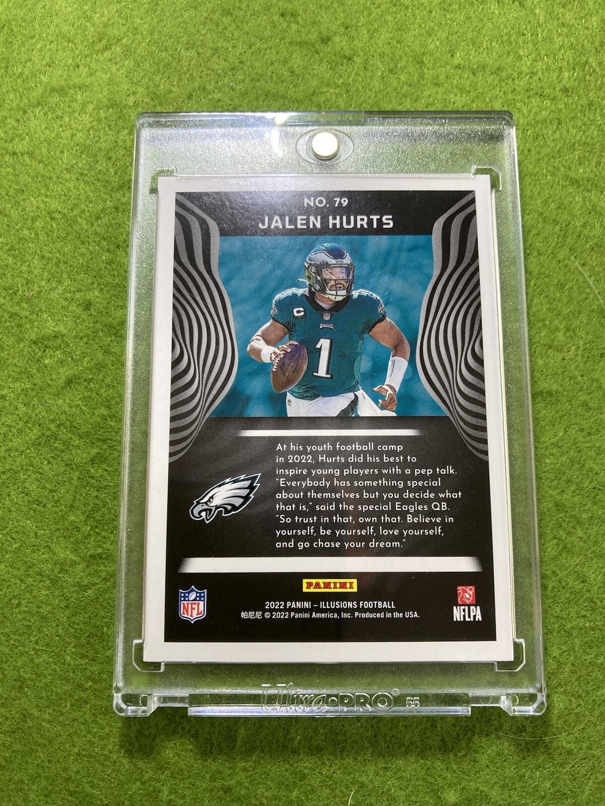 Jalen Hurts WHITE SPARKLE PRIZM DOTS CARD 2022 JALEN HURTS Illusions EAGLES SP