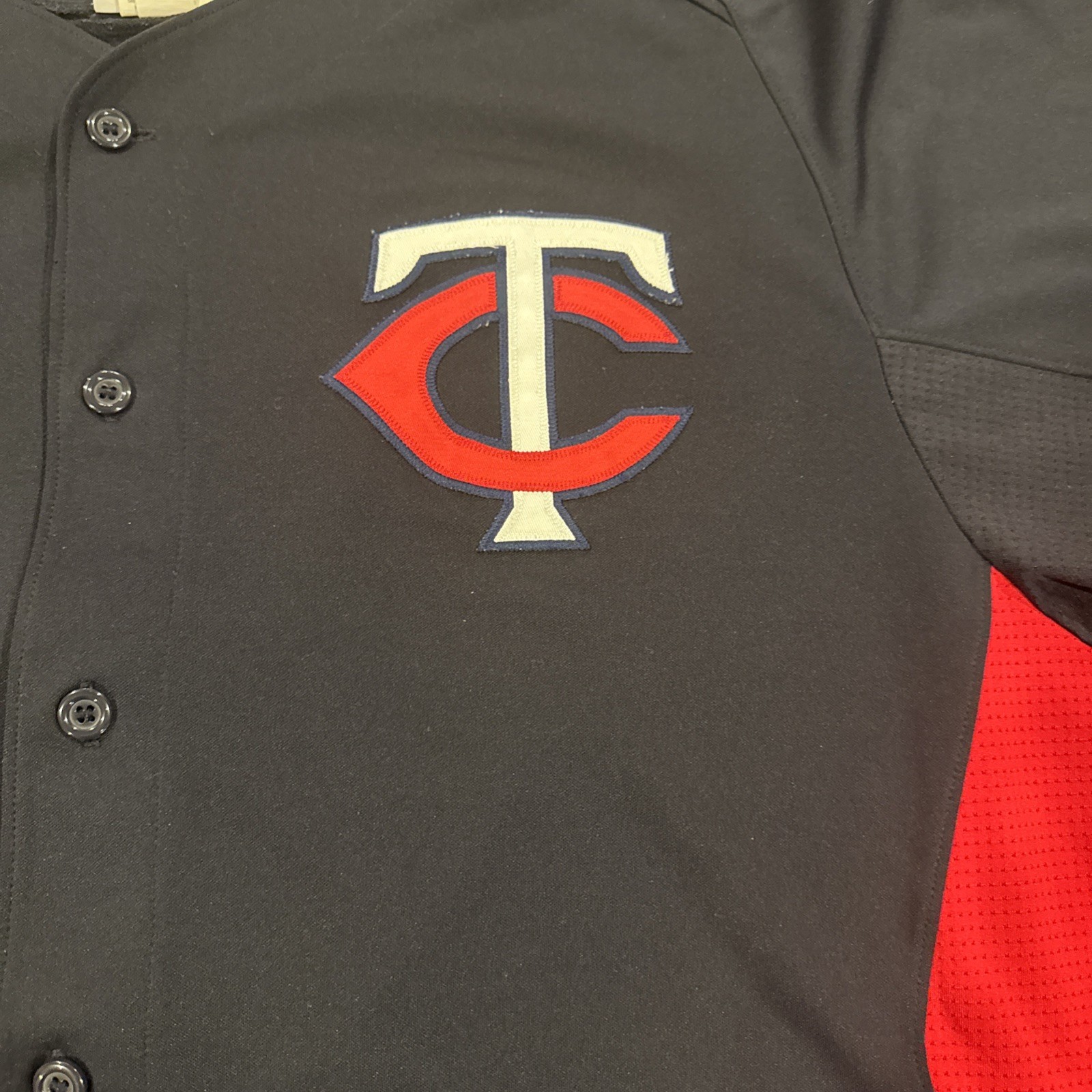 Minnesota Twins Stitched #7 Majestic Cool Base Batting Practice Jersey. Size XL