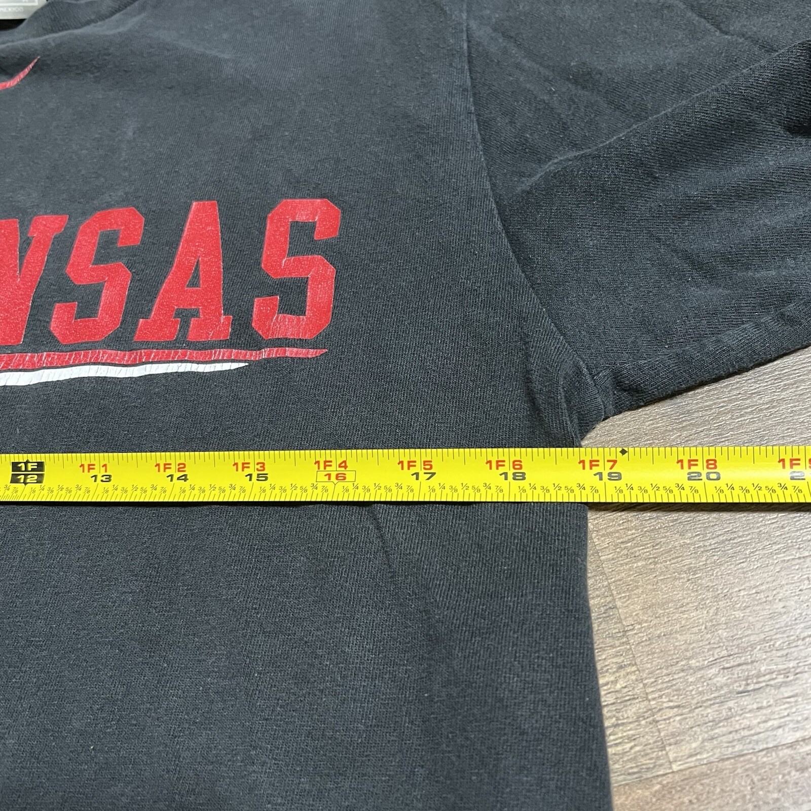 VTG NIKE Arkansas Razorbacks Football T Shirt Mens M Medium Double Sided Swoosh