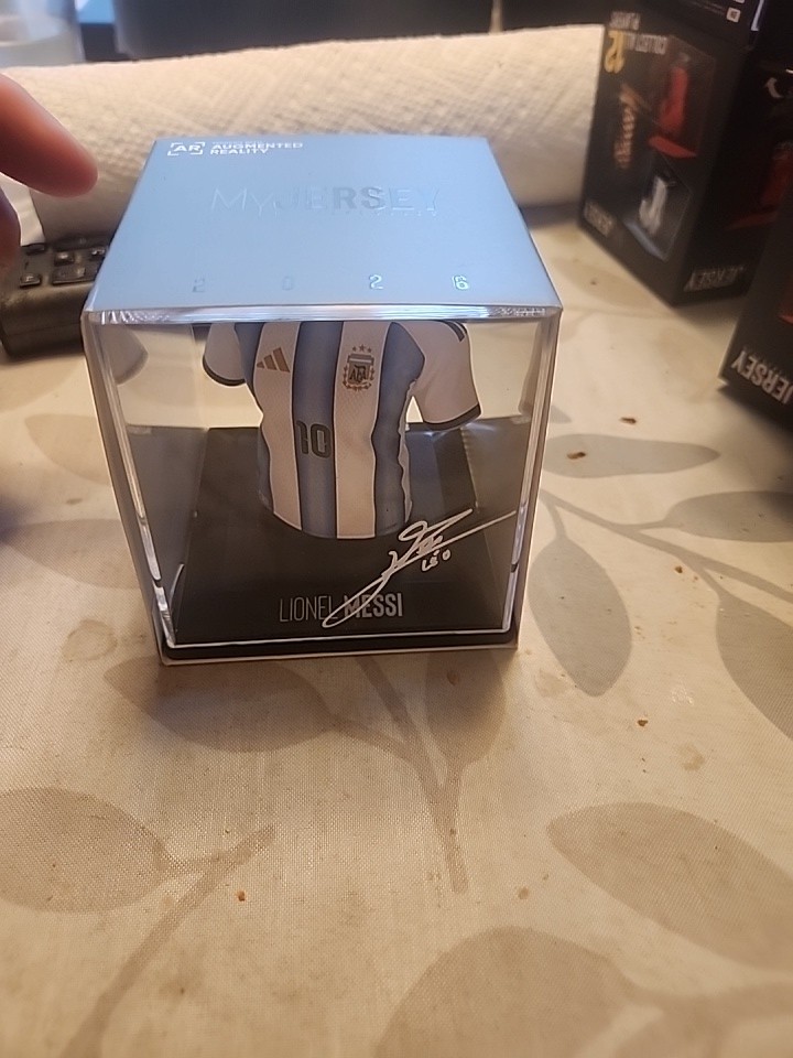 FanCollex Lionel Messi Argentina 2026 Home #10 Mini Jersey Collectible Figure