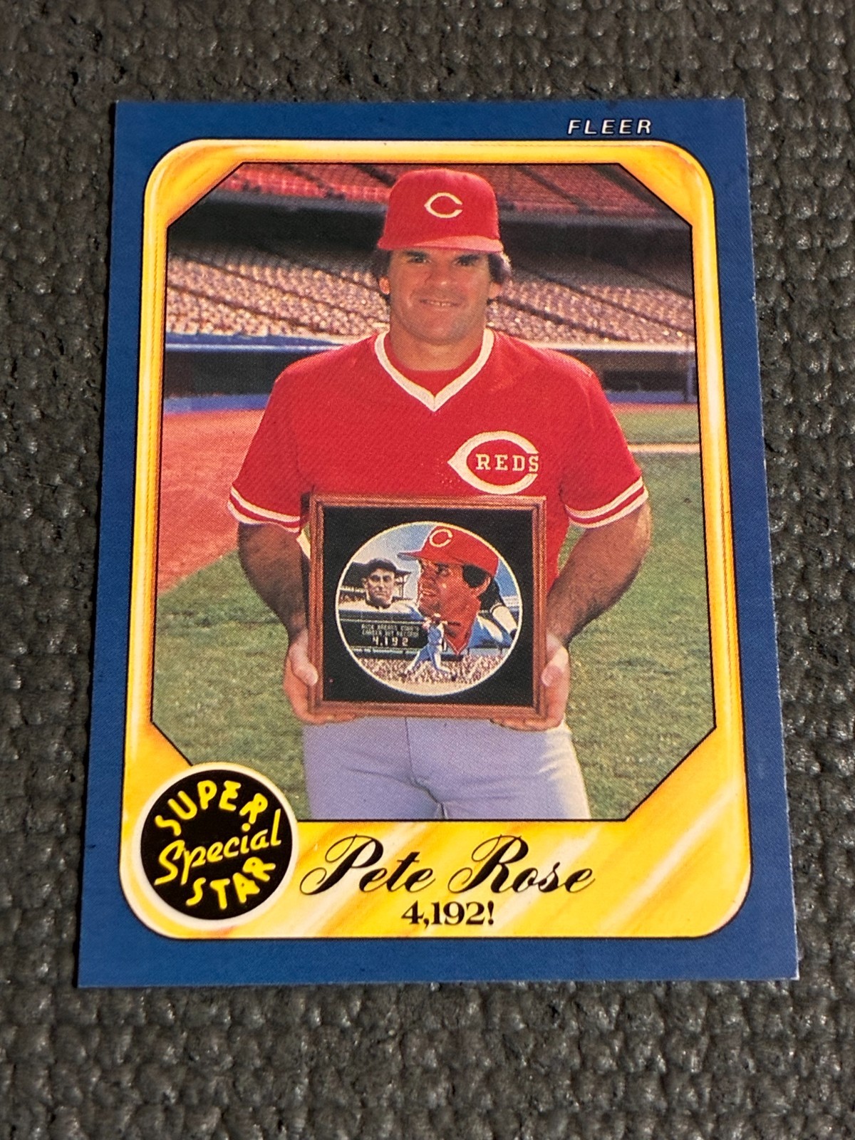 1986 Fleer Pete Rose #628 – NM – Sharp Corners No Creases Centered