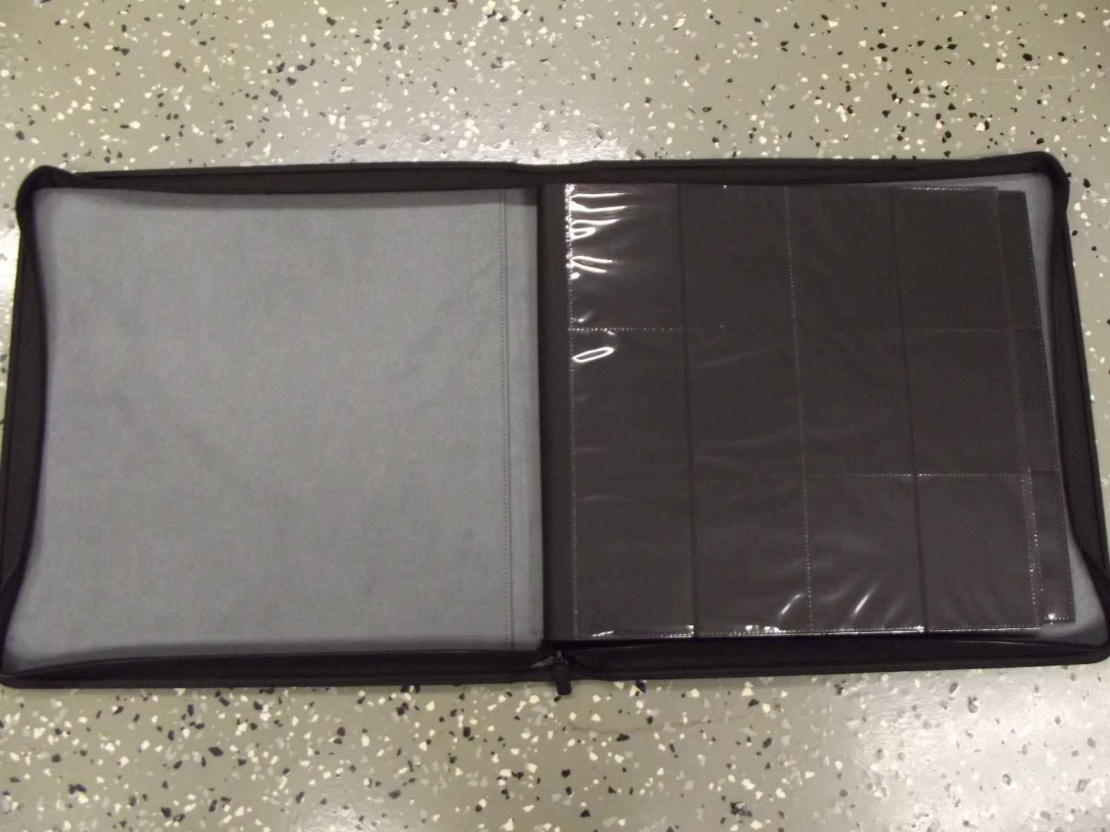 Top Loader BINDER 12 Pocket 384 CARDS 16 Pages Trading Card Album Red Purple Blk
