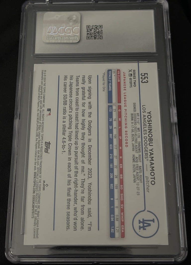 2024 Topps 582 Montgomery Club #553 Yoshinobu Yamamoto RC Rookie CGC 10 Dodgers