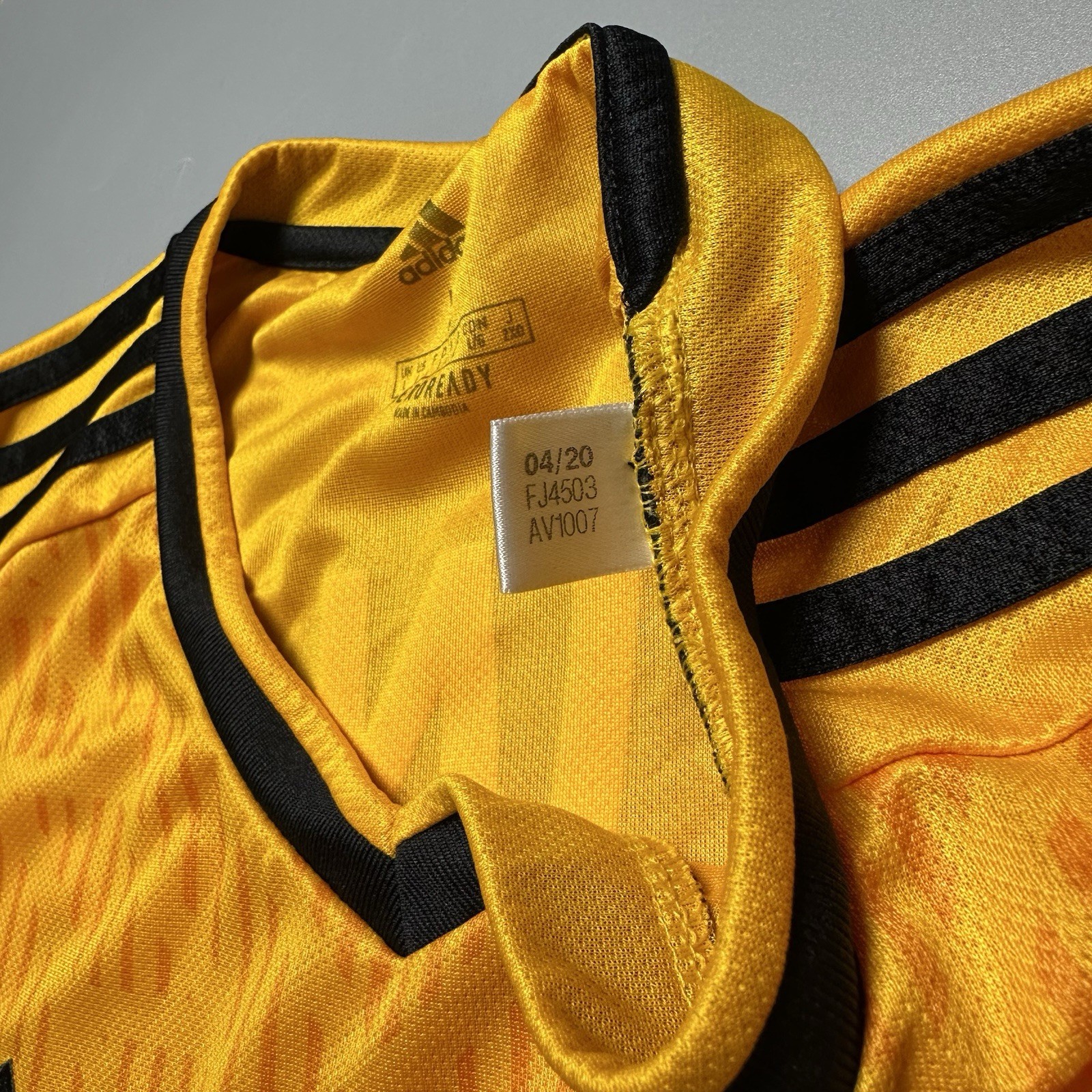 WOLVERHAMPTON ADIDAS 2020/2021 FOOTBALL HOME JERSEY #20 VITINHA SIZE “L” FJ4503
