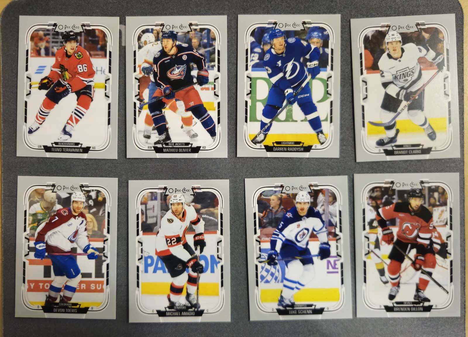 2025-26 O-PEE-CHEE HOCKEY #251-500 BASE FREE SHIPPING CAN/USA 2 CARDS MINIMUM
