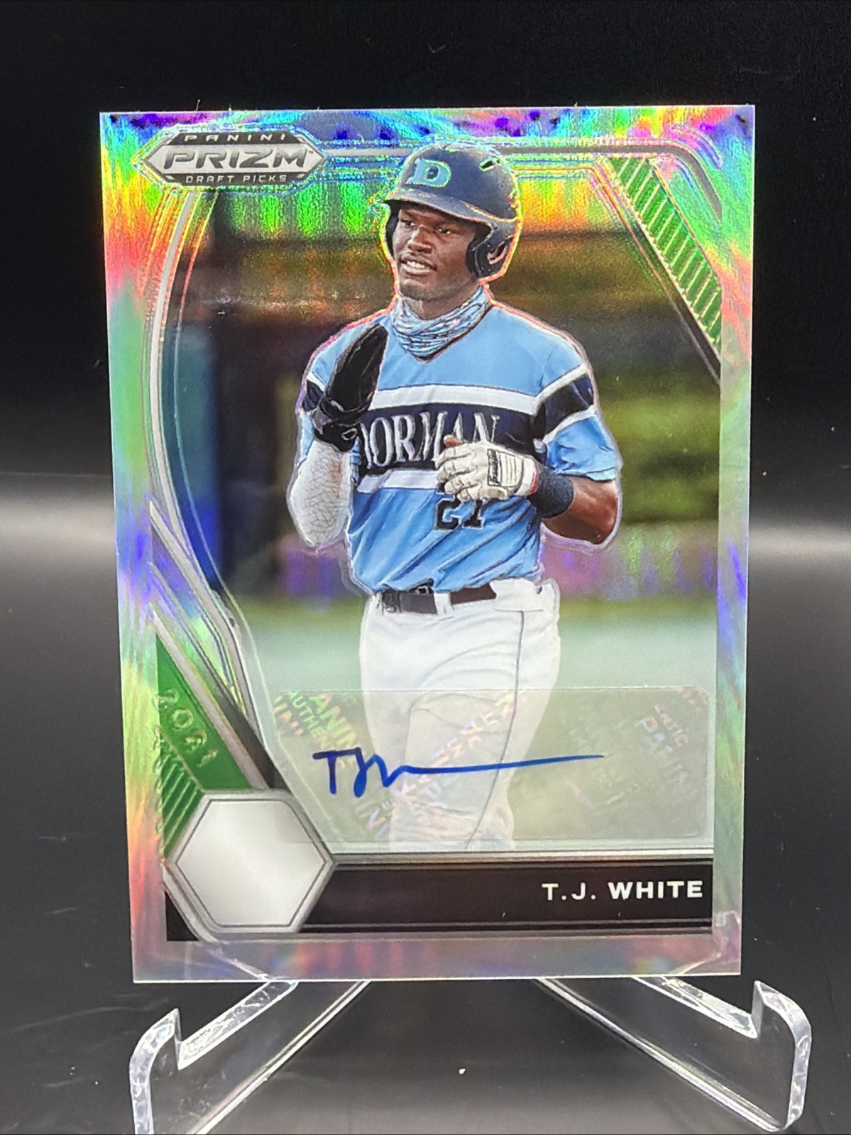 2021 Panini Prizm Draft Picks – T.J. White #PDP143 Silver Prizm Autographs (AU,