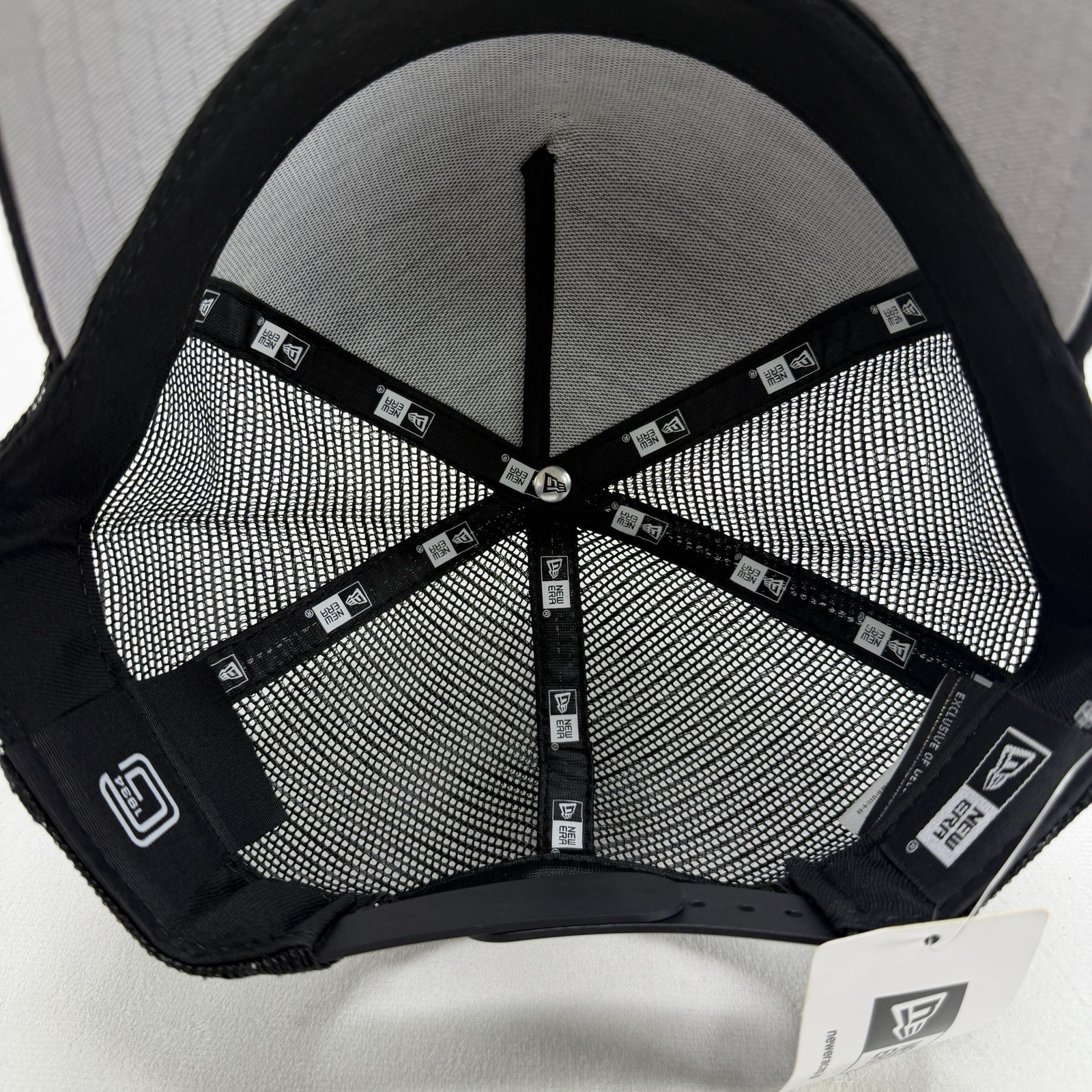 Yomiuri Giants Adjustable Cap New Era Mesh One Size Fits Most – NEW