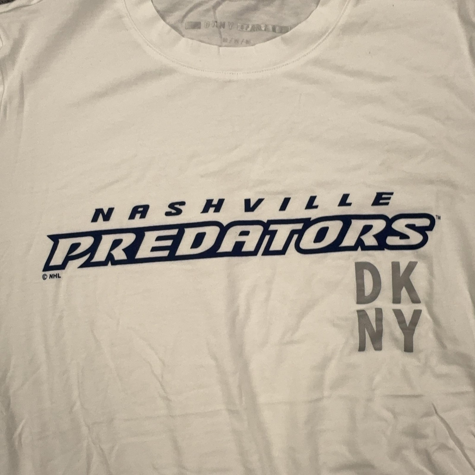 Nashville Predators Shirt Womens Medium White NHL Hockey DKNY Sport T-Shirt