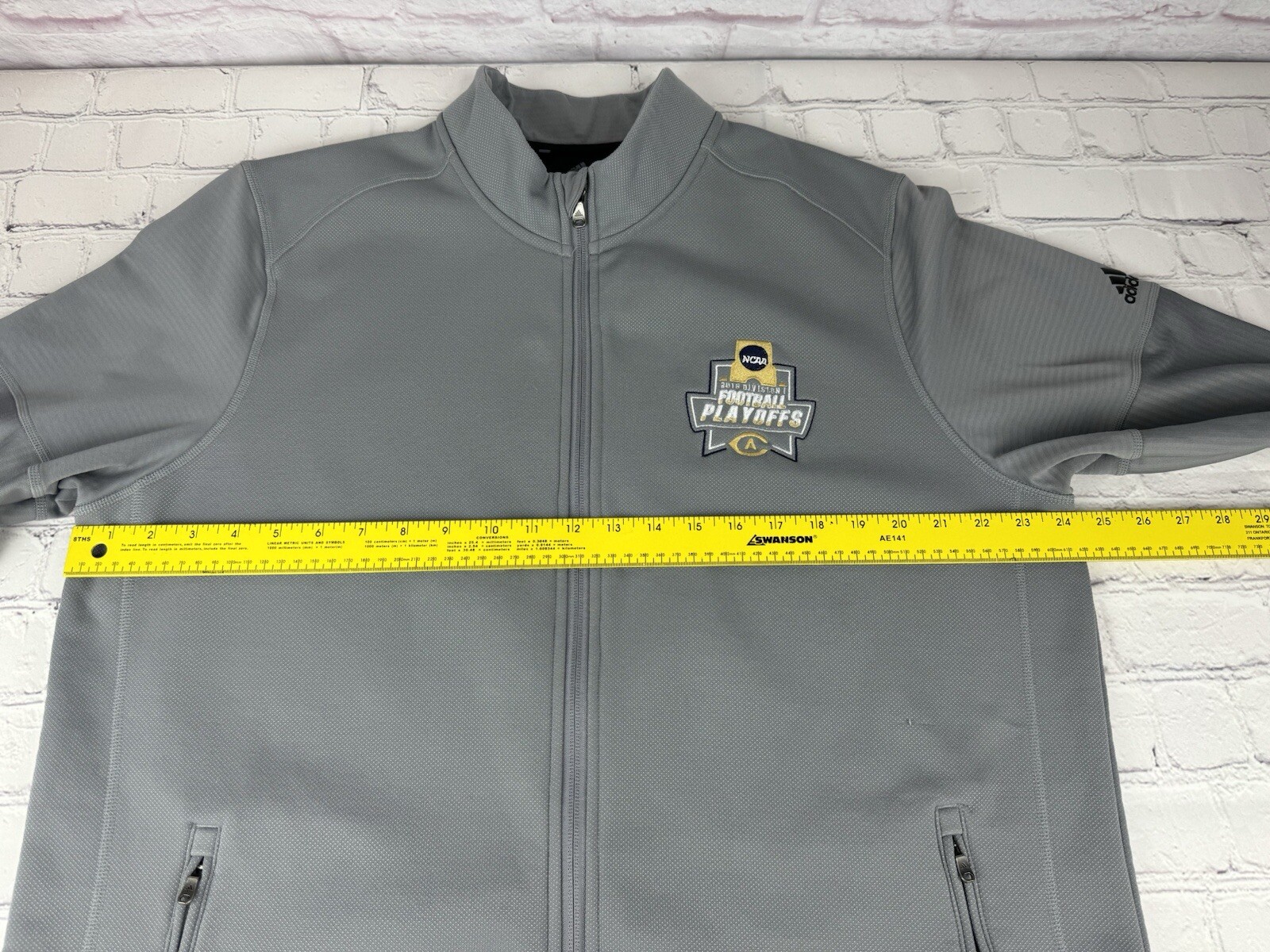 NCAA 2016 Division 1 Football Playoffs UC Davis Aggies Adidas Jacket Men’s XL