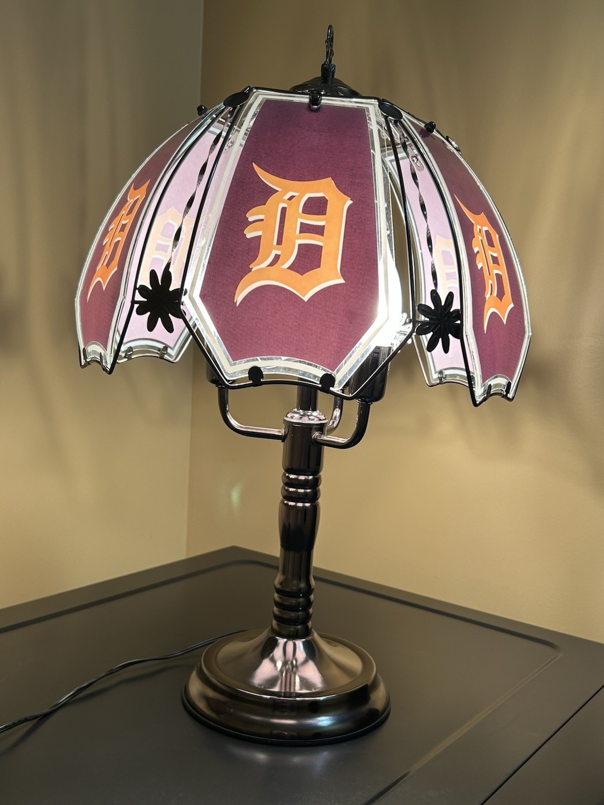 Detroit Tigers Sports MLB Baseball Table Lamp Shade Lighting Glass Metal