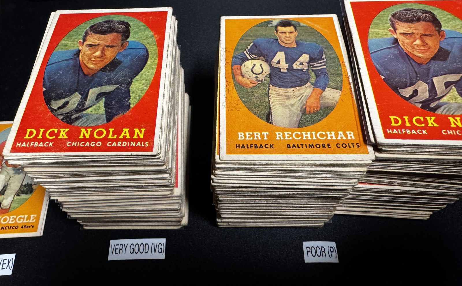 1958 Topps Football Cards 1-132 (P-NM) – You Pick – Complete Your Set