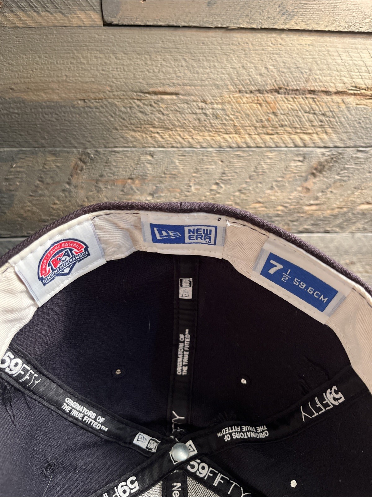 New Era 5950 Columbus Clippers Hat Cap Fitted Size 7 1/2 100% Wool Made In USA