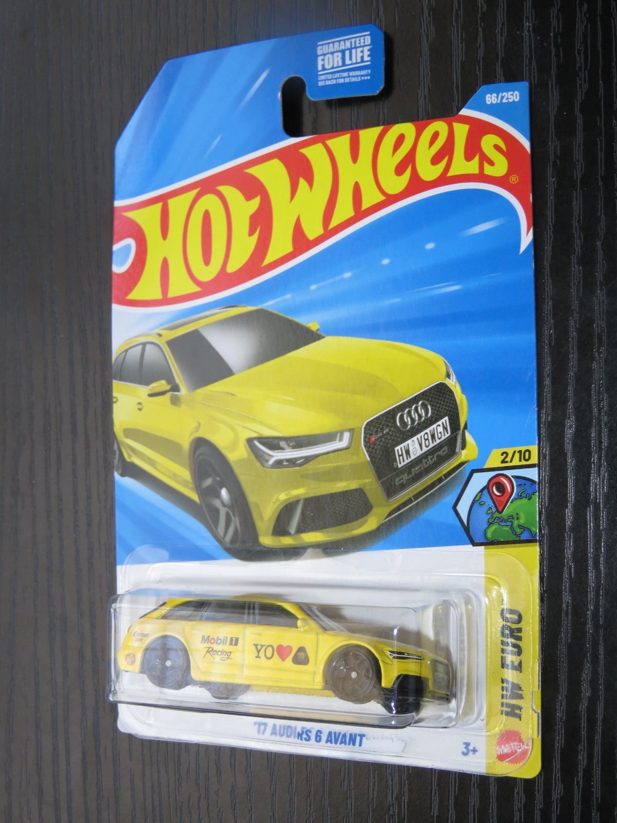 Hot Wheels – Matchbox with U.N.A.M. PUMAS Decals One-Of-A-Kind