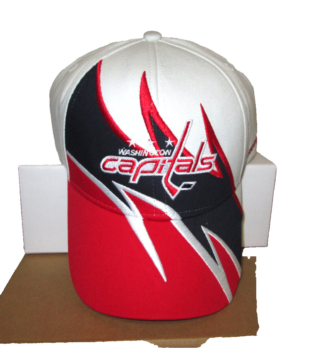 New Men’s NHL Washington Capitals Embroidered Adustable Reebok Cap Hat OSFA