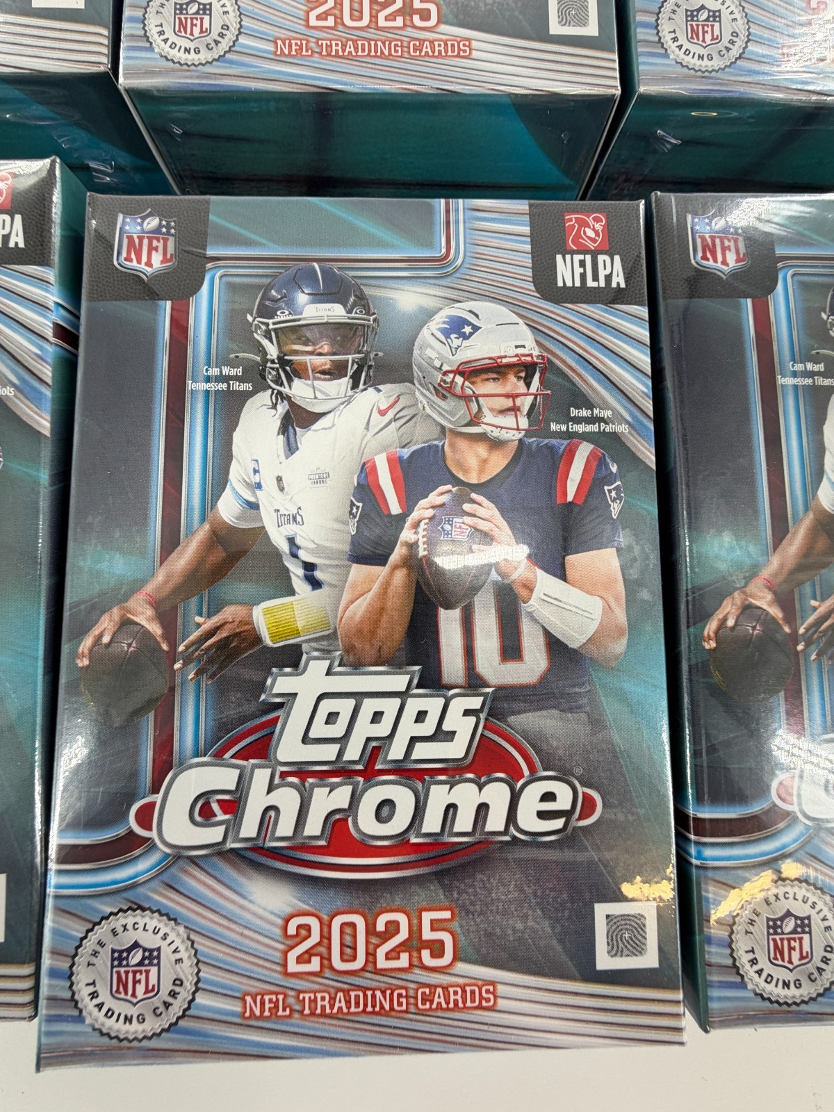 2025 Topps Chrome Football NFL Hangers Boxes LOT OF 15 IN HAND