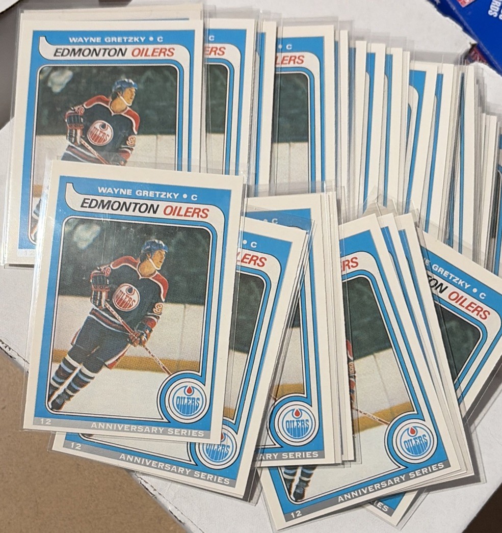WAYNE GRETZKY 1992/93 O-Pee-Chee 25th Anniversary Card SIMILAR TO ROOKIE CARD!