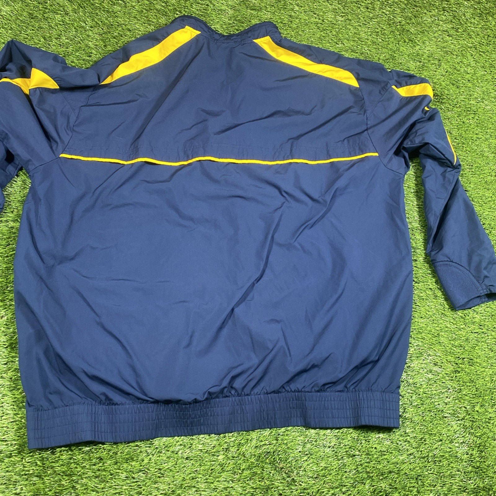 VTG Marquette Golden Eagles Basketball Nike Jacket Mens 2xl NCAA Windbreaker