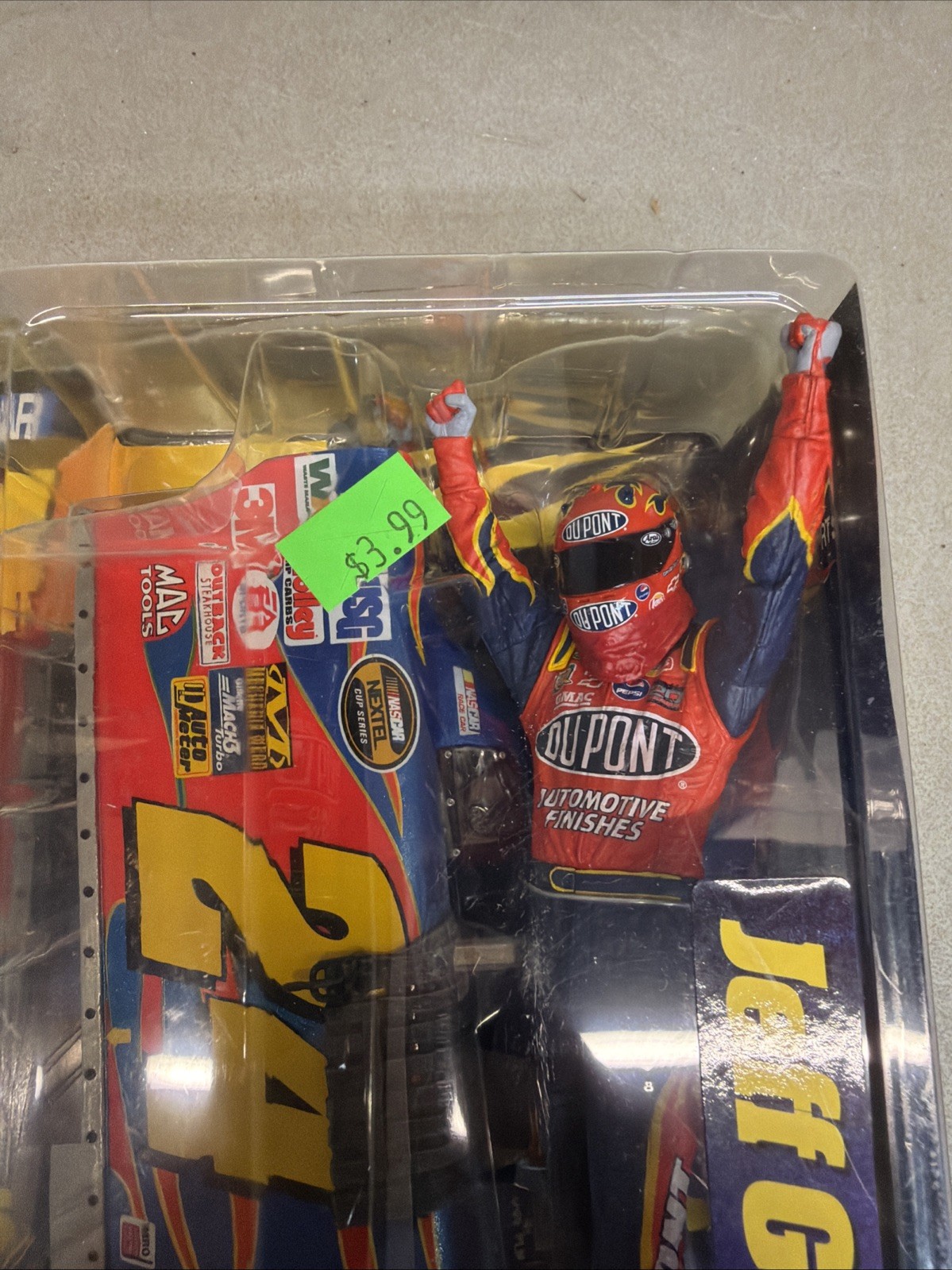 Jeff Gordon NASCAR 2005 Series 6 Action McFarlane Figure New Old Stock.