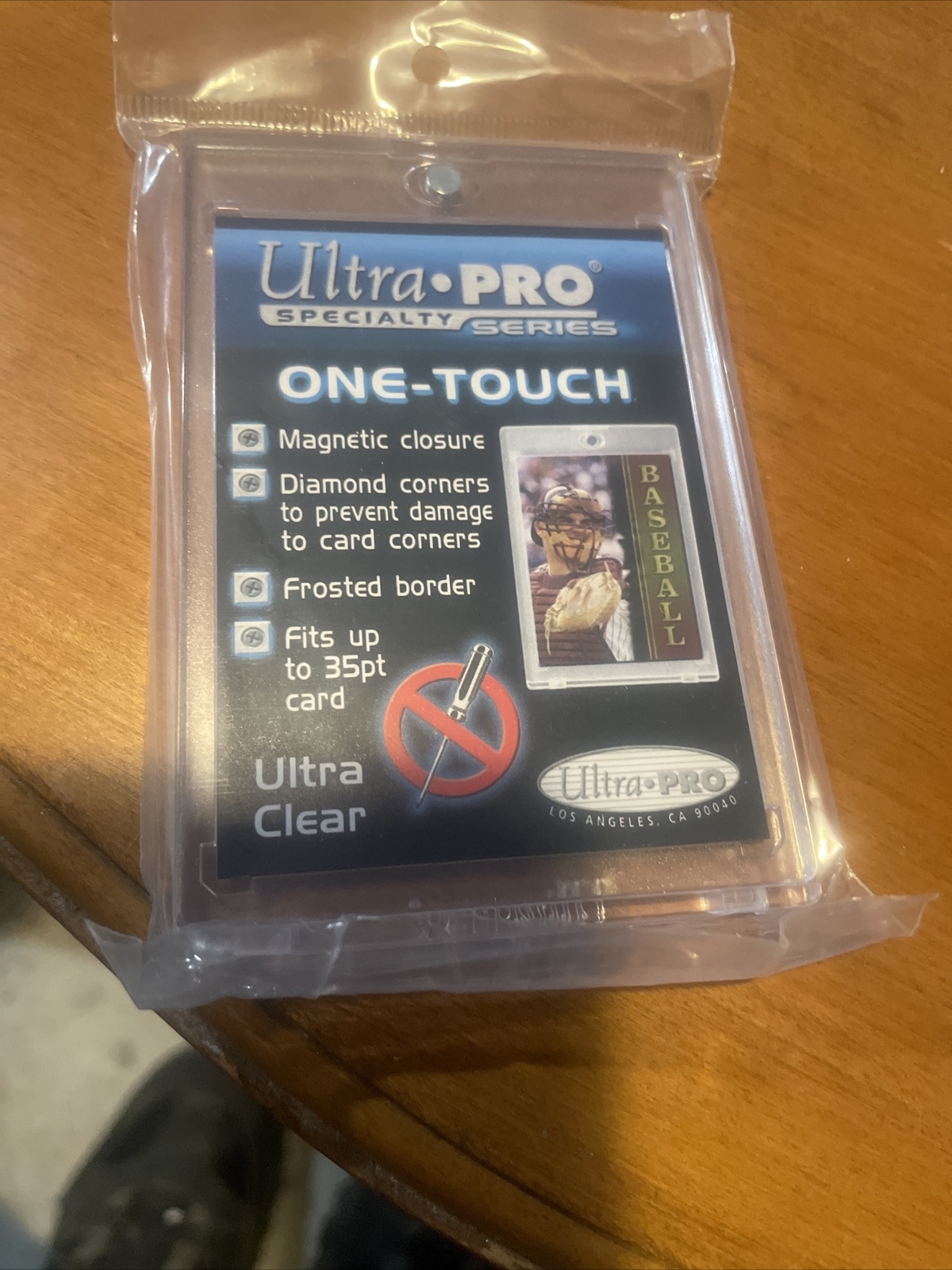 Ultra Pro 35pt UV One Touch Magnetic Card Holders (25 Pack) NIB