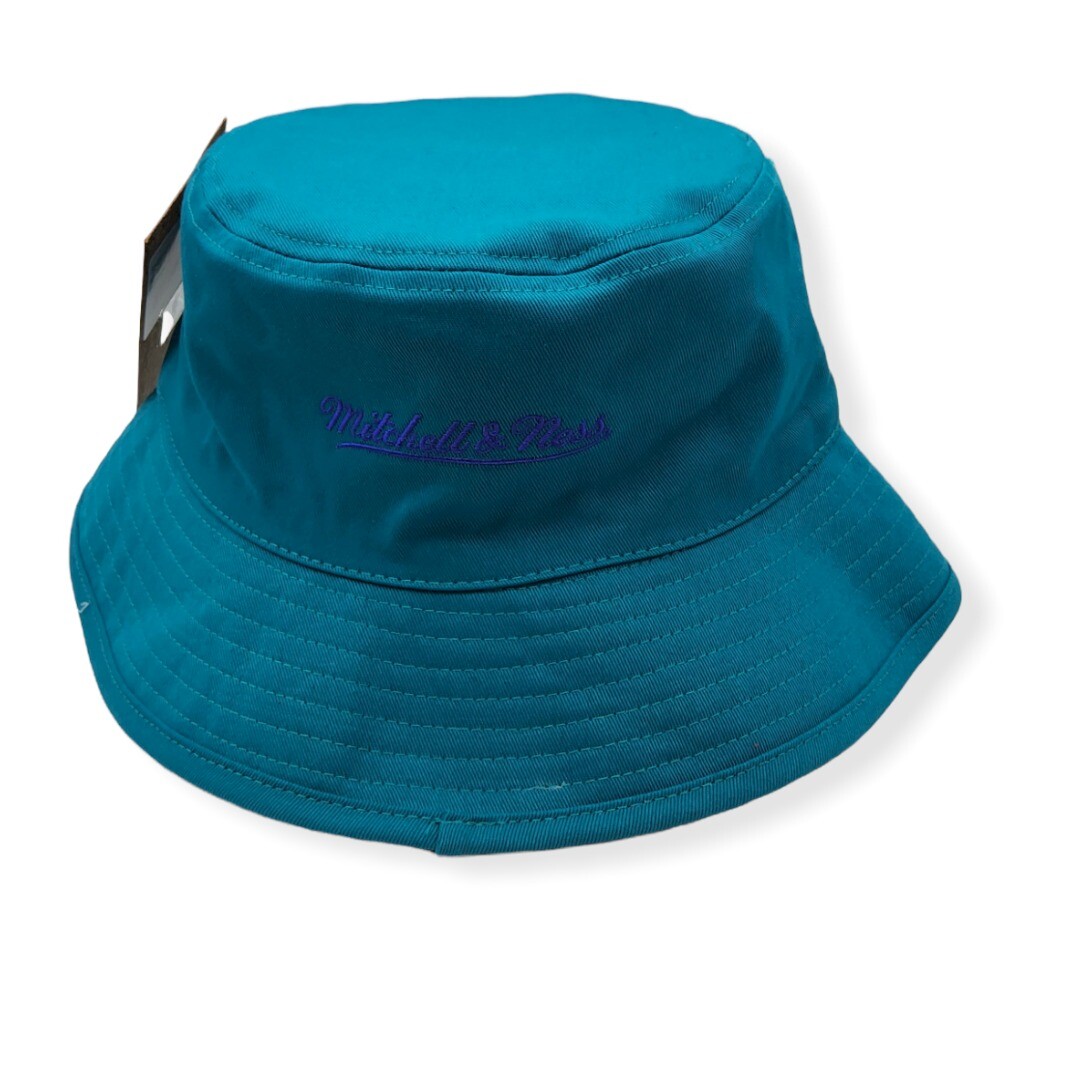 Mitchell & Ness Charlotte Hornets Lifestyle Reversible Bucket HWC Teal Hat