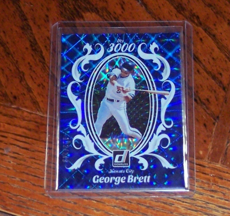 2023 Panini Donruss George Brett M3K-12 Mr.3000 Blue Holo 122/249 Royals