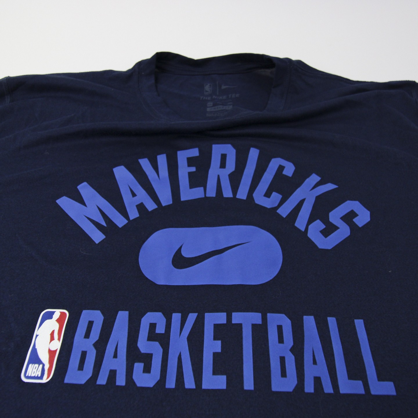 Dallas Mavericks Nike NBA Authentics Dri-Fit Long Sleeve Shirt Men’s Used XXL