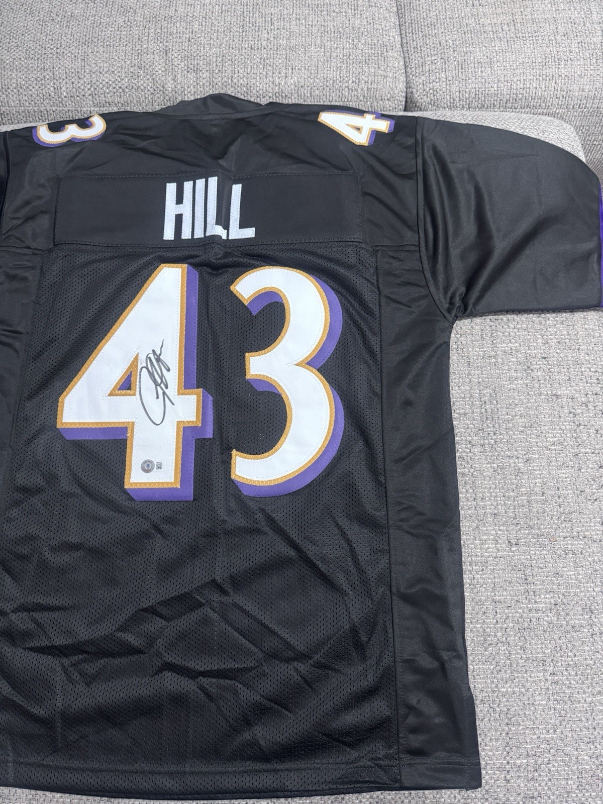 Justice Hill Signed Autograph Custom Jersey – Beckett Coa – Baltimore Ravens