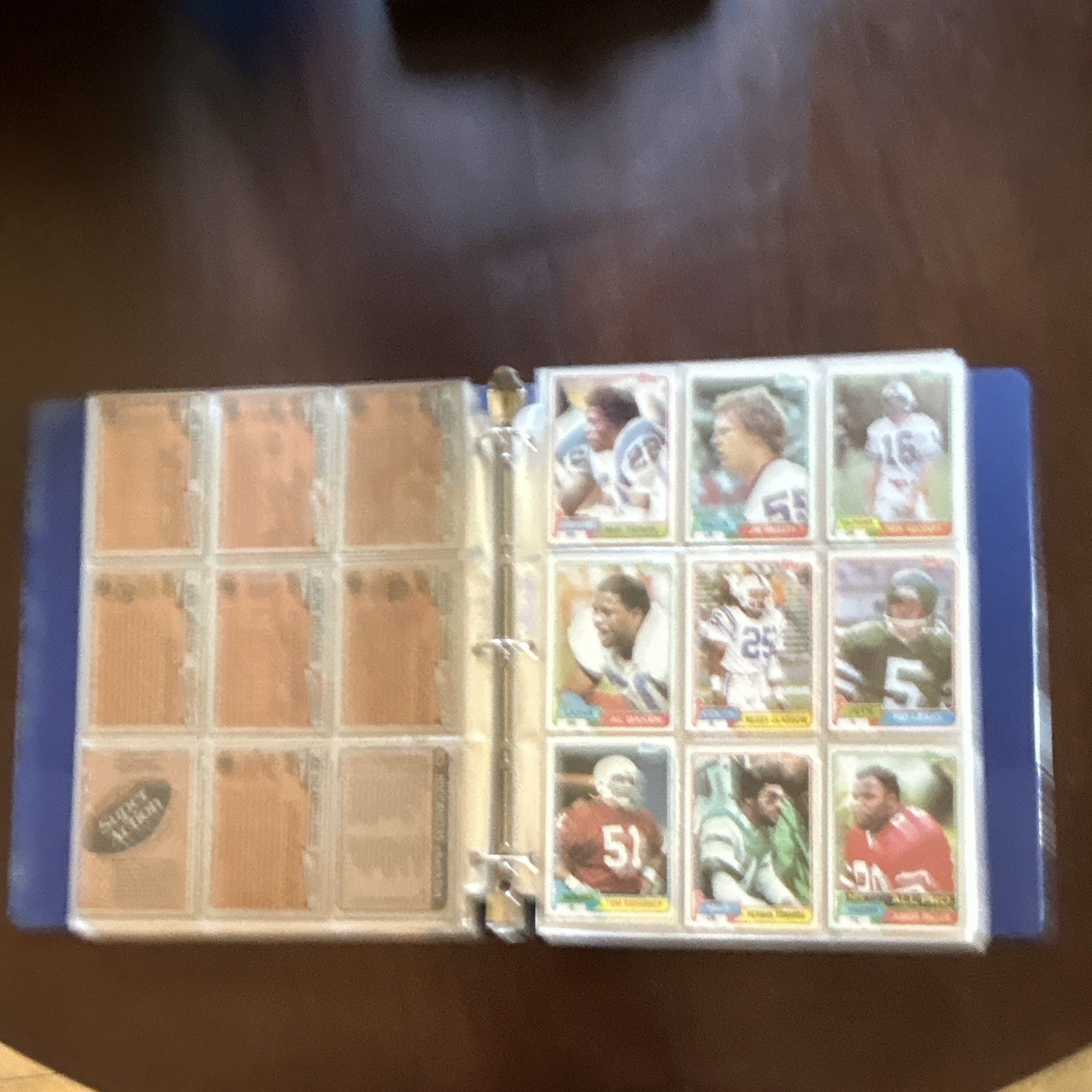 1981 topps football complete set.