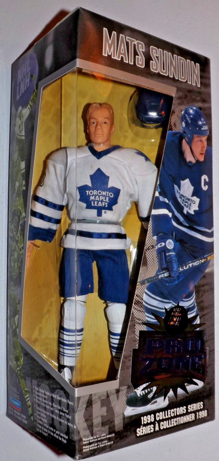 1998 NHL Pro Zone Mats Sundin Toronto Maple Leafs 12″ Action Figure Exclusive
