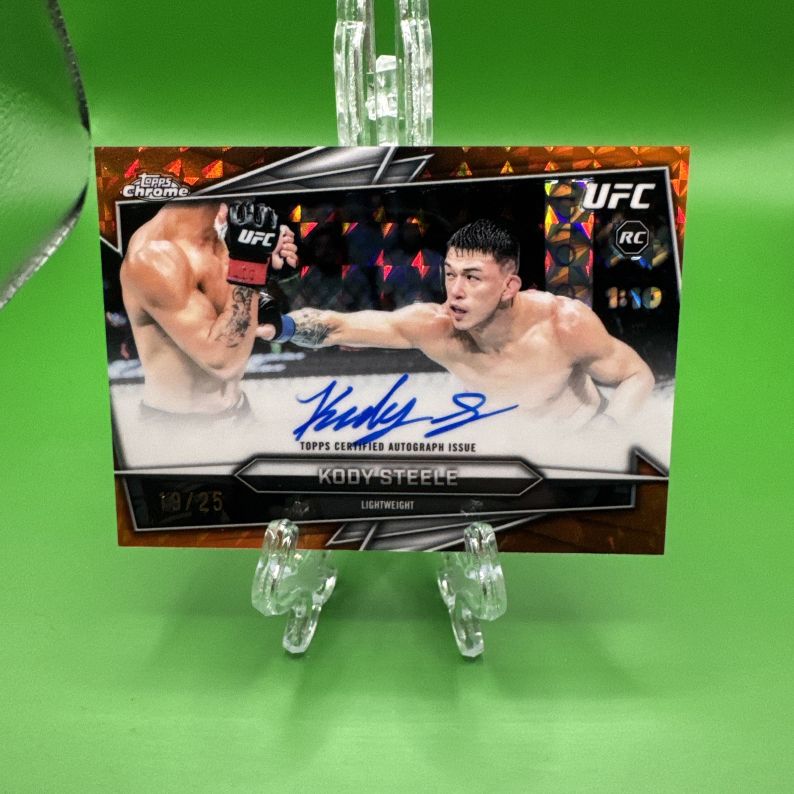 2026 Topps Chrome UFC Kody Steele Autograph Orange Geometric On Card Auto 19 /25